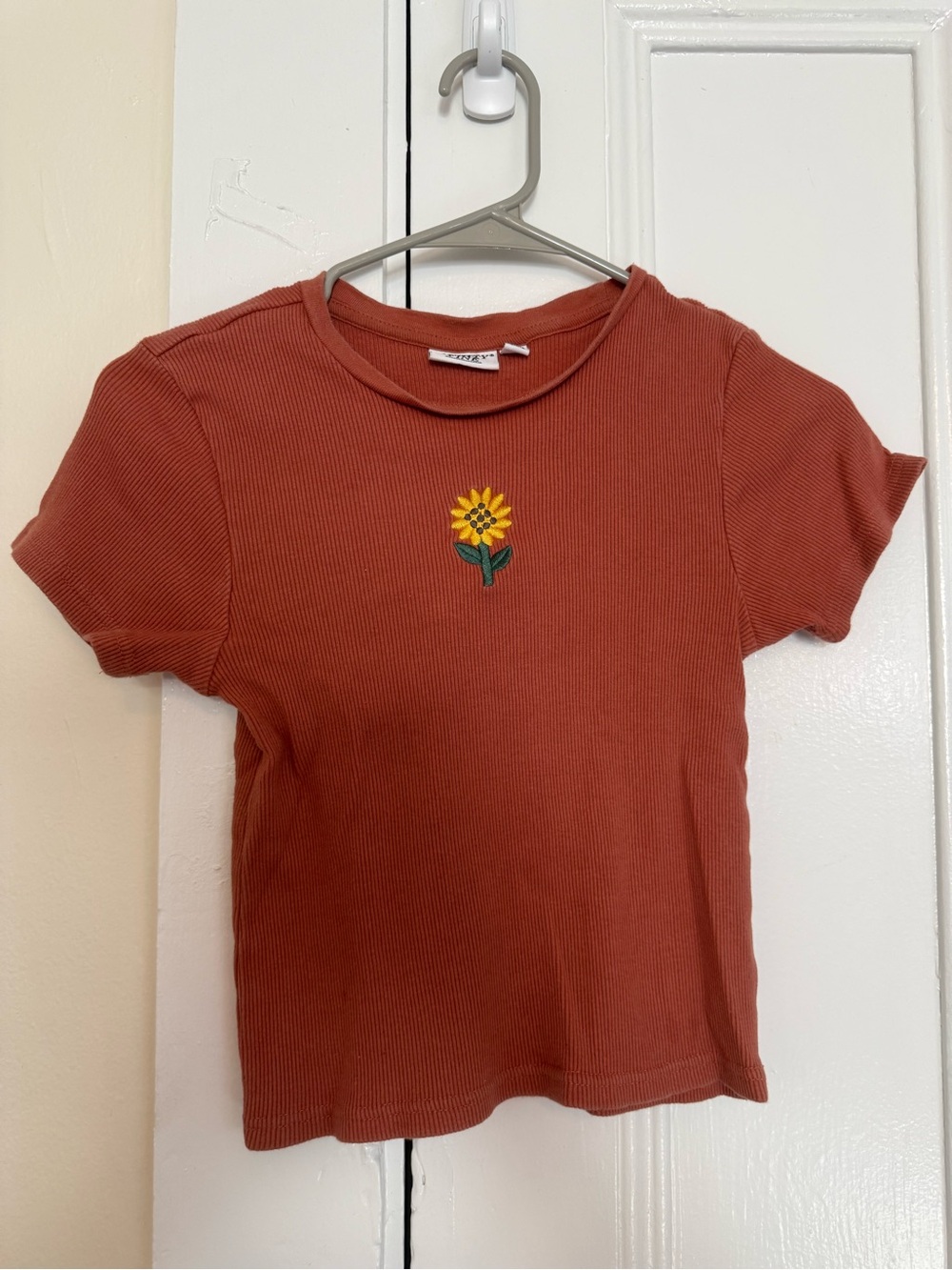 Sunflower Ribbed Tee - Rust